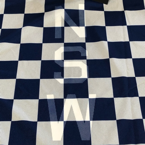 RARE 2017 NIKE NSW SPORTSWEAR JERSEY SHIRT MENS MEDIUM - Picture 12 of 15